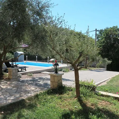 Apartment Roberta - Lbn408 By Interhome